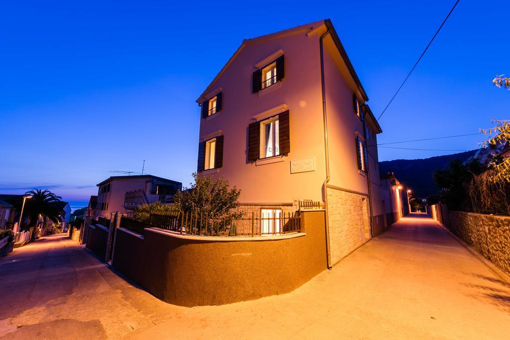Apartments Kastelani Komiža Zewnętrze zdjęcie
