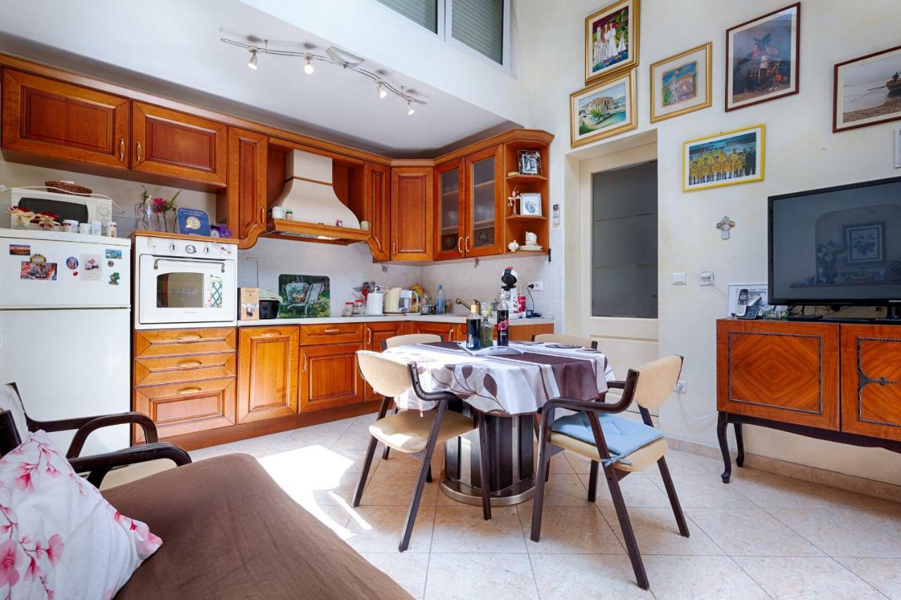 Apartments Kastelani Komiža Zewnętrze zdjęcie